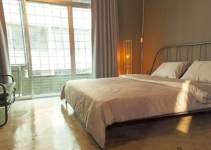 Hotell Zhelter Bkk 2*